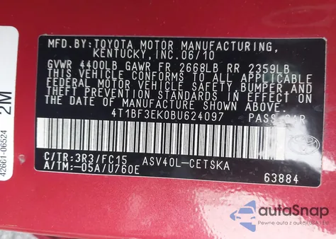 2011 Toyota Camry Se z USA, uszkodzony, nr VIN 4T1BF3EK0BU624097